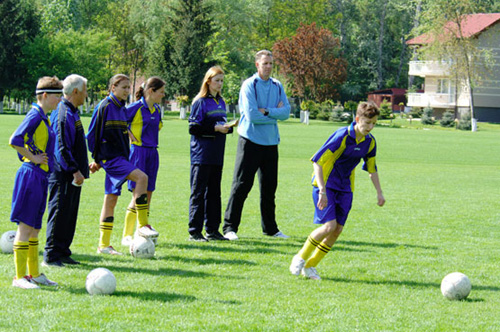 CSCT Buiucani anun?? formarea unei echipe de fotbal feminin