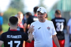 Николай Цуркан: "Не забиваешь ты, забивают тебе" Николай Цуркан: "Не забиваешь ты, забивают тебе"